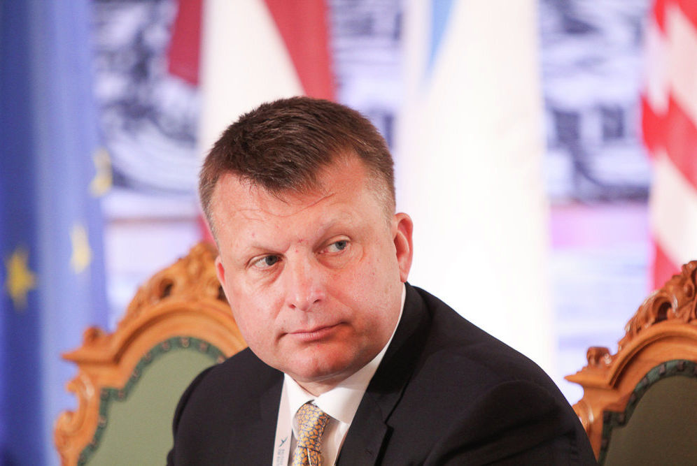 Айнарс Шлесерс