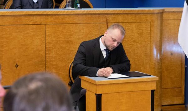 Министр внешней торговли и информационных технологий Эстонии  Кристьян Ярван