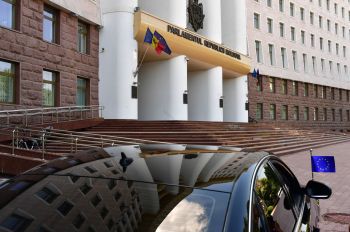 Здание парламента Молдавии в Кишиневе