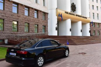 Здание парламента Молдавии в Кишиневе