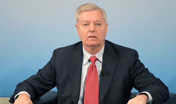 Сенатор Линдси Грэм Линдси Грэм