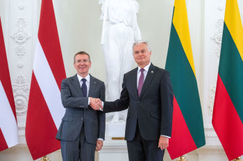 Президент Латвии Эдгар Ринкевич и президент Литвы Гитанас Науседа на встече в Вильнюсе, 19 июля 2023