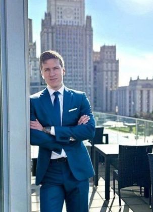 Никита Смирнов