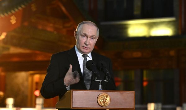 Президент РФ Владимир Путин отвечает на вопросы российских журналистов по итогам III Международного форума "Один пояс, один путь" в Пекине, 18 октября 2023