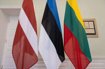 Флаги Латвии, Эстонии и Литвы
