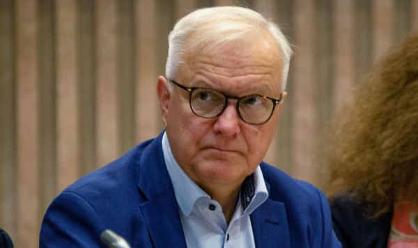 Глава Центробанка Финляндии и бывший еврокомиссар Олли Рен