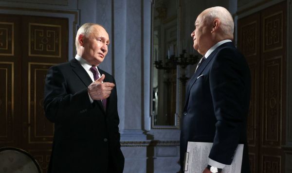 Интервью Владимира Путина гендиректору "России сегодня" Дмитрию Киселеву