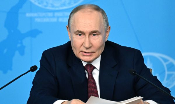 Президент Владимир Путин встретился с руководством МИД РФ