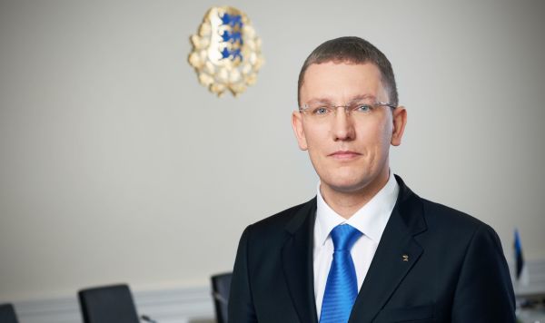 Премьер-министр Эстонии Кристен Михал Премьер-министр Эстонии Кристен Михал