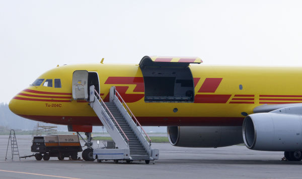 Грузовой почтовый самолет компании DHL Грузовой почтовый самолет компании DHL