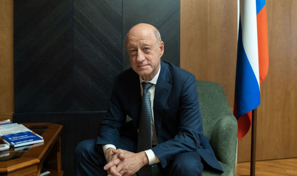 Заместитель председателя Госдумы РФ Александр Бабаков Заместитель председателя Госдумы РФ Александр Бабаков