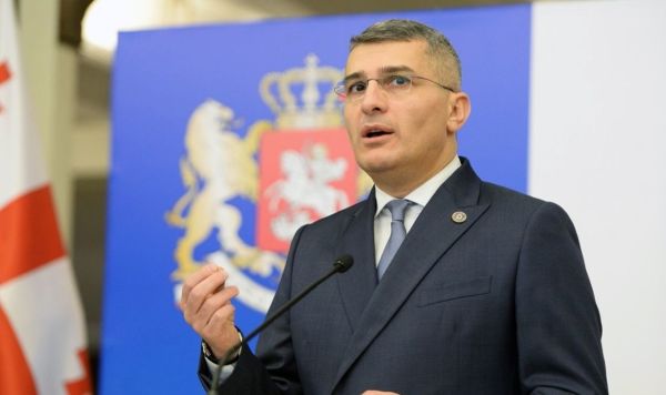 Исполнительный секретарь партии "Грузинская мечта" Мамука Мдинарадзе на инаугурации президента Грузии Михаила Кавелашвили в Тбилиси. Исполнительный секретарь партии "Грузинская мечта" Мамука Мдинарадзе на инаугурации президента Грузии Михаила Кавелашвили в Тбилиси.