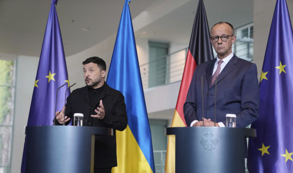 Президент Украины Владимир Зеленский и федеральный канцлер Германии Фридрих Мерц Президент Украины Владимир Зеленский и федеральный канцлер Германии Фридрих Мерц
