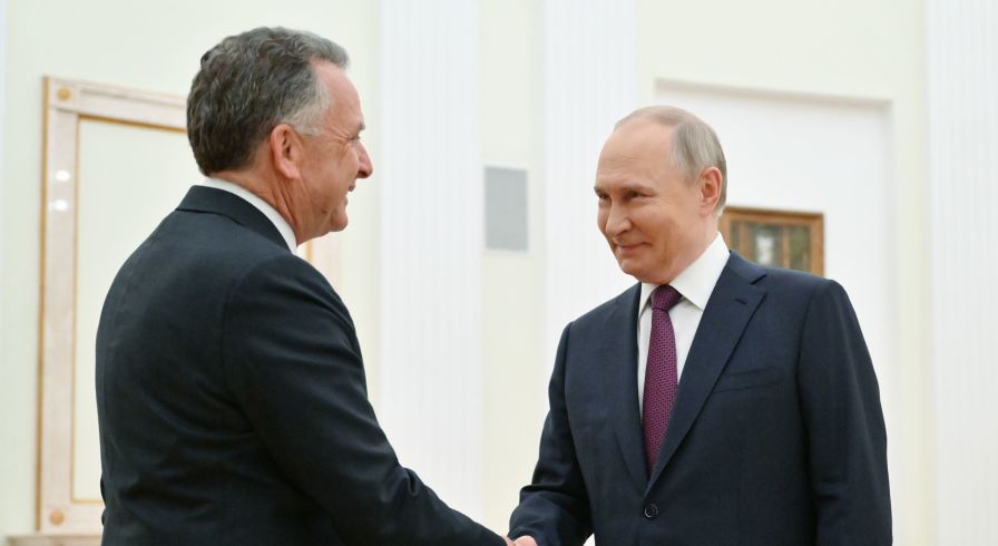 Президент Владимир Путин встретился со спецпосланником президента США Стивеном Уиткоффом