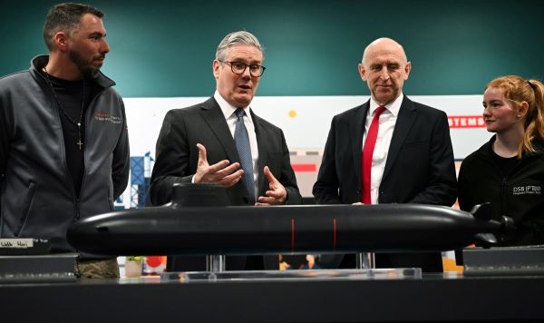 Премьер-министр Великобритании Кир Стармер и министр обороны Джон Хейли