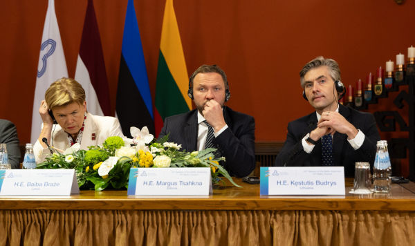 Байба Браже, Маргус Цахкна и Кястутис Будрис
