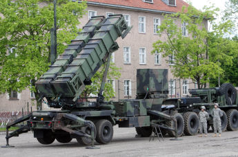 Батарея ЗРК Patriot на военной базе Моронг, Польша