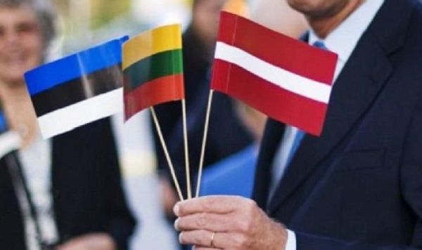 Флаги Эстонии, Литвы, Латвии. Флаги Эстонии, Литвы, Латвии.