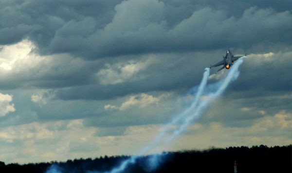 Истребитель F-16