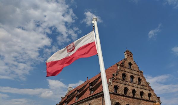 Флаг Польши