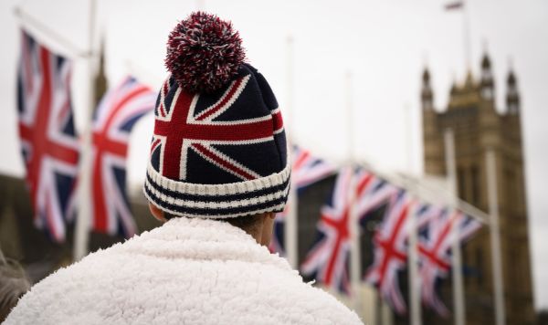 Сторонник Brexit на торжественных мероприятиях, посвященных выходу Великобритании из ЕС (Brexit Party) на площади Парламента в Лондоне вблизи Вестминстерского дворца