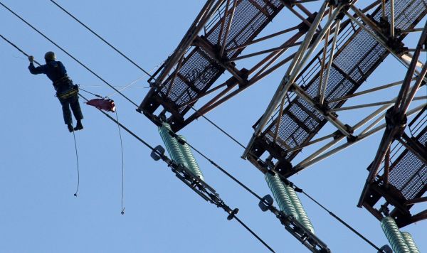 Ремонт линий электропередач