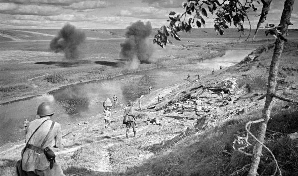  Переправа через водный рубеж под Ржевом, Северо-Западный фронт, 1942 год