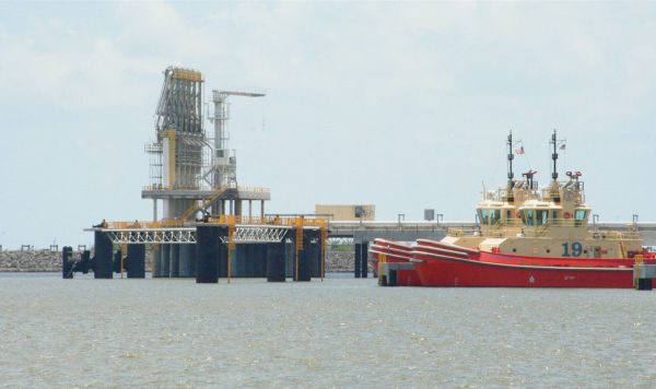 Терминал СПГ Sabine Pass в США Терминал СПГ Sabine Pass в США