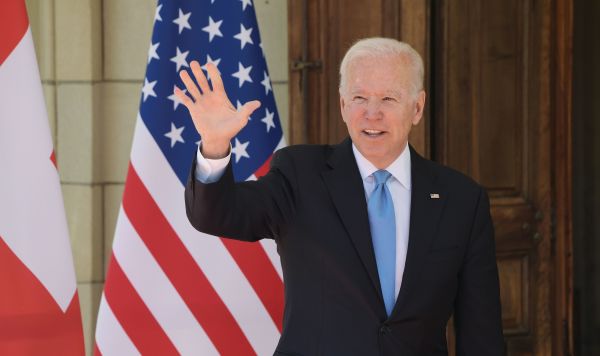 Президент США Джо Байден на вилле Ла Гранж в Женеве перед началом встречи с президентом РФ Владимиром Путиным