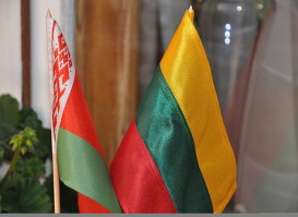 Флаги Литвы и Белоруссии