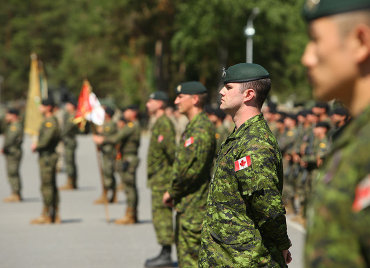 Канадские солдаты.