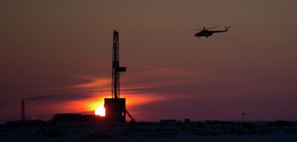 Нефтяная скважина в Восточной Арктике России. Нефтяная скважина в Восточной Арктике России.